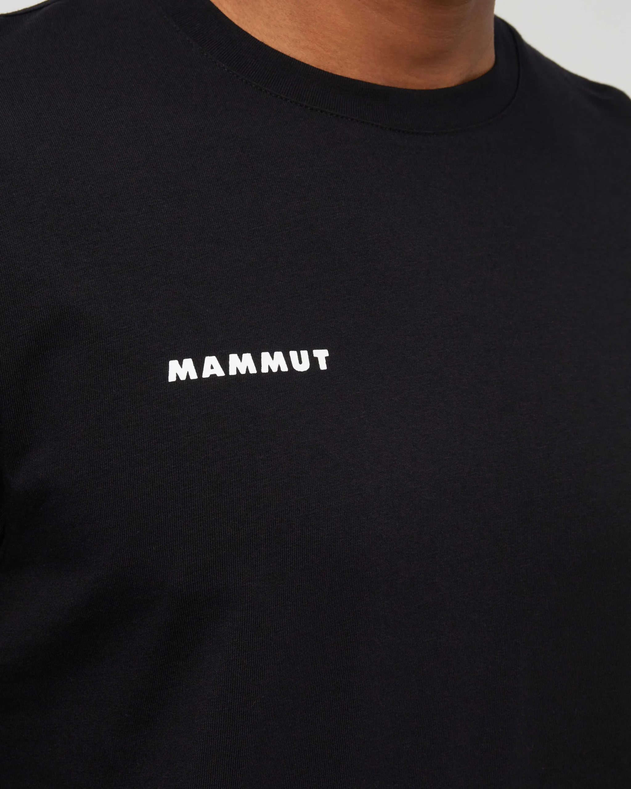 Mammut Base Longsleeve T-Shirt Men Mini Logo
