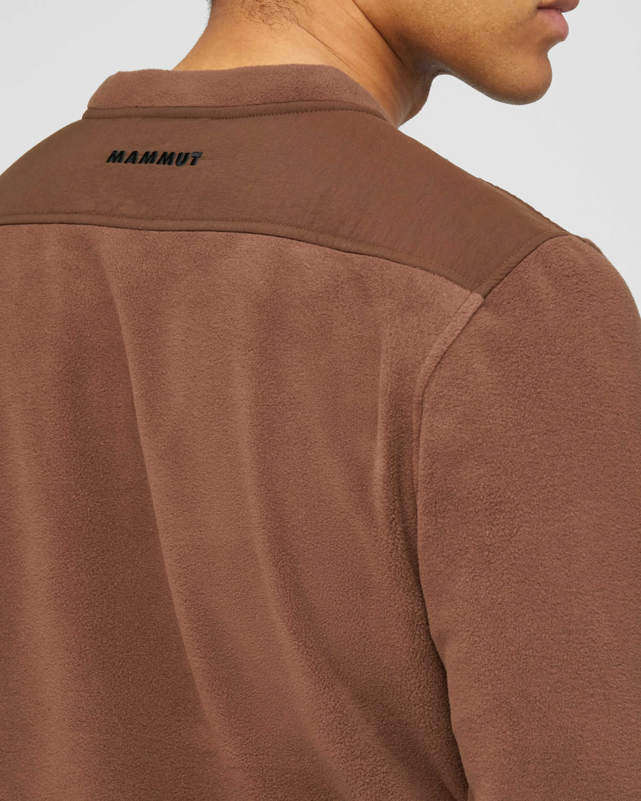 Moonstone Light ML Hybrid Crew Neck