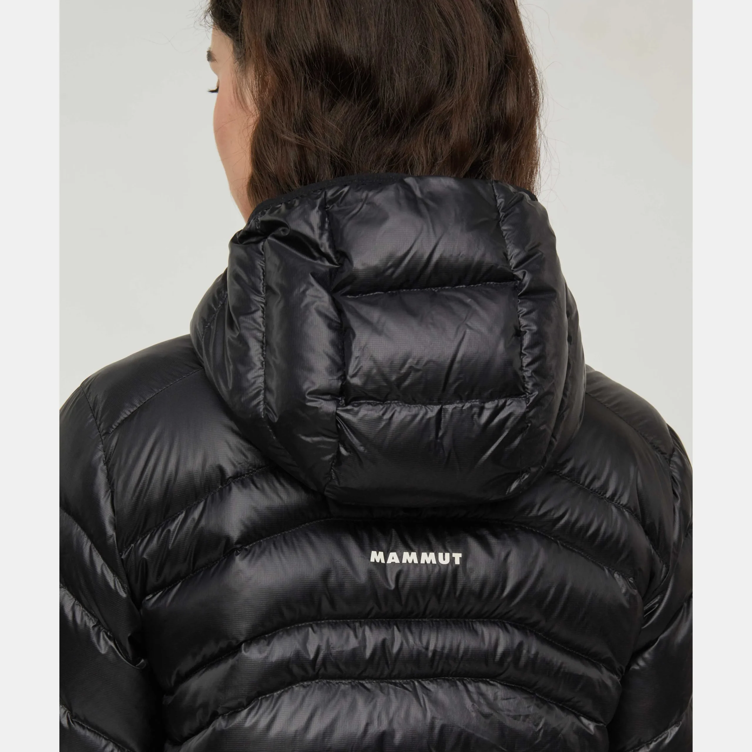 Valley Light IN Hooded Jacket Women